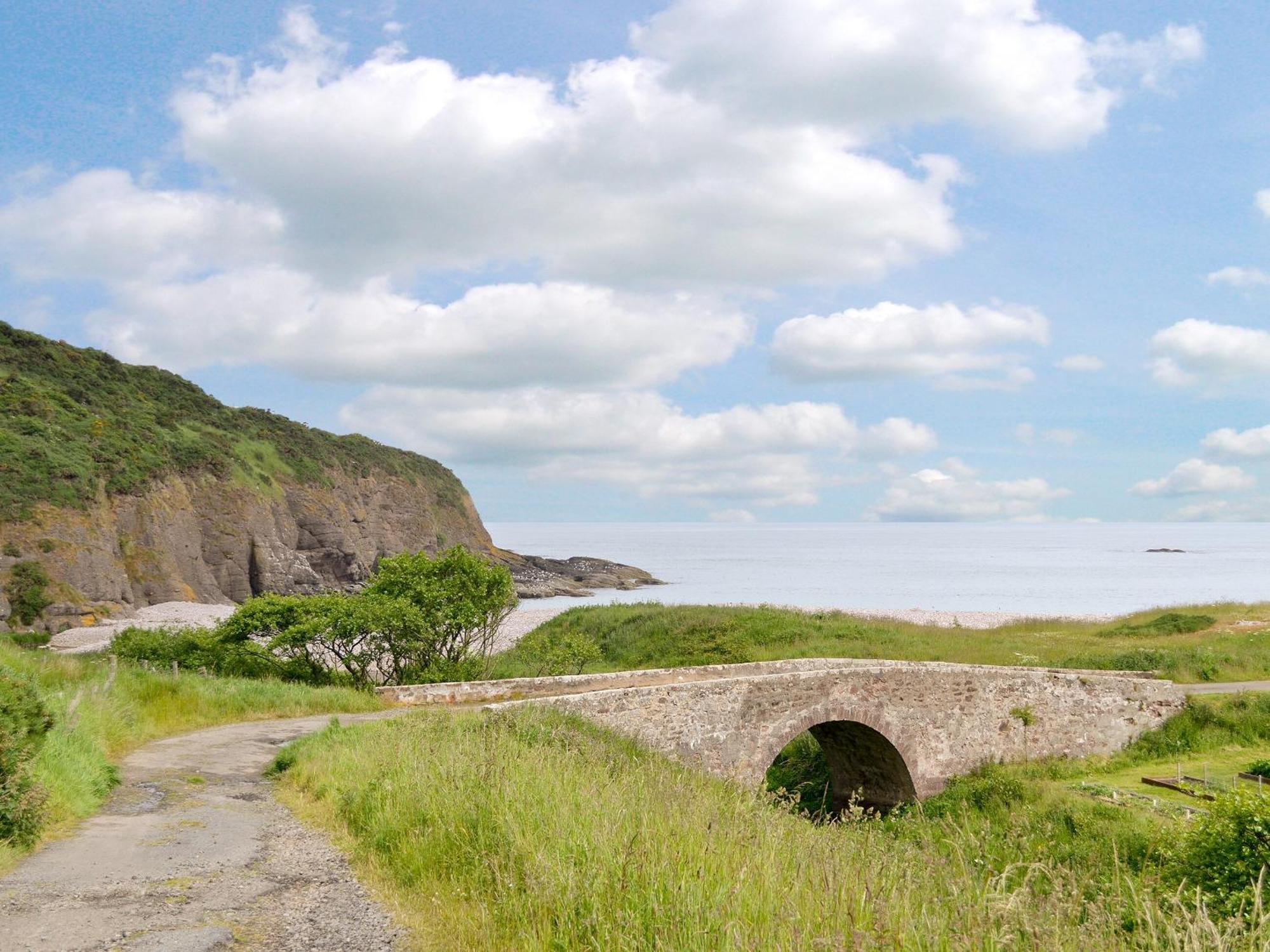 Pennan Lodge Buitenkant foto